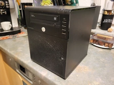 HP ProLiant MicroServer G7 AMD N36L 8GB (7) - Bild 1 von 4