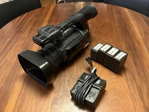 Panasonic AG-AC130A - Picture 1 of 5