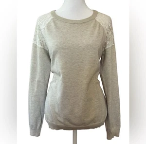 Forever 21 schlichtes sportlich schickes vielseitiges cremefarbenes Top mit Schnürung Schulterdetail MD - Bild 1 von 4