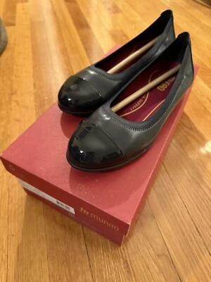 New Munro Mila Ballet Flat (Women's 7.5, Dark Navy Blue) - Image 1 of 4