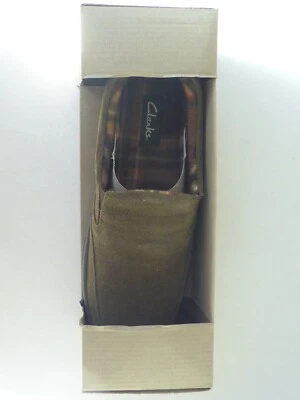 ZAPATILLAS SIN CORDONES CLARKS HOMBRE GAMUZA INTERIOR/EXTERIOR VERDE SALVIA TALLA 11 Foto 1 de 4