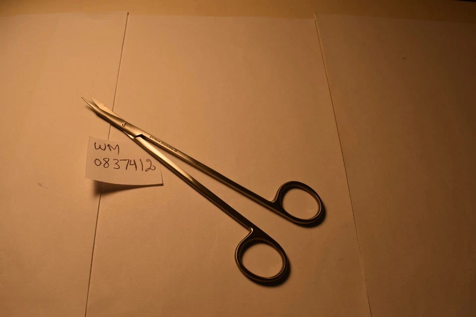 MDS0832118 KONIG REYNOLDS SCISSOR CUR 7"