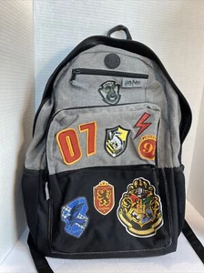 Mochila escolar Harry Potter con parches negra y gris - Imagen 1 de 13