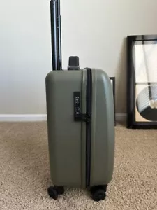 HERSCHEL SUPPLY COMPANY Olive Green Hardshell Carry On - Picture 1 of 7