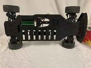 TEAM ASSOCIATED TC3/TC4 10TH SCALE TOURING RC CAR - Picture 1 of 8