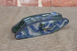 Tanque camuflado 1ª Guerra Mundial Mark IV modelo 1:35 - Imagen 1 de 5