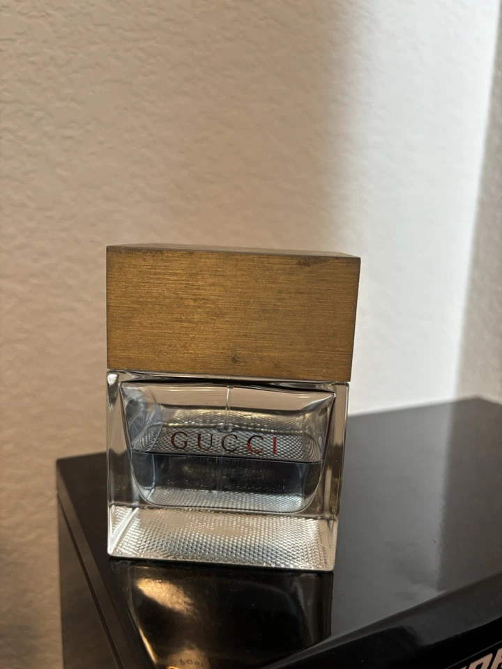 古驰Pour Homee II — 第 1/1 张图片