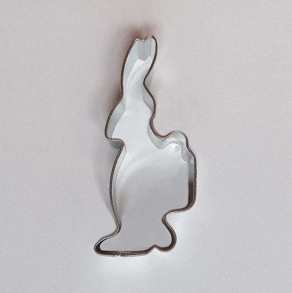 Ausstecher/Ausstechform "HASE / OSTERHASE MIT KORB" - Bild 1 von 1