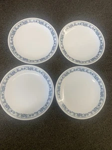 Corelle Old Town Blue Onion Dinner Plates 10 1/4" Set Of Four Vintage - Picture 1 of 8
