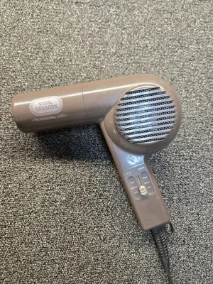 1980's Vidal Sassoon Professional 1600 Hair Dryer - Model VS503B Brown WORKS - Image 1 of 4