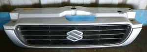 Suzuki Baleno 4/95-12/98 Grille (Silver) - Picture 1 of 2