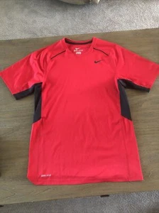 Nike Dri Fit Men's Small T Shirt Red Black Breathable Running Athletic Top Sport - Picture 1 of 5