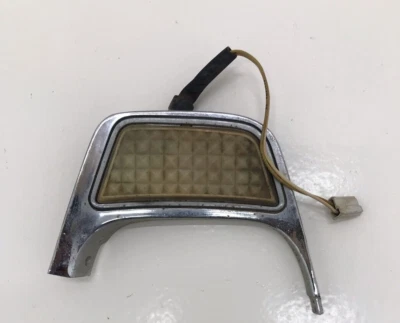 Dodge B 1966 1967 carrocería luz de cortesía trasera cromada Mopar interior lámpara moldura Foto 1 de 4