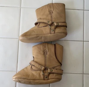 Frye crib boots size 4M - Picture 1 of 6