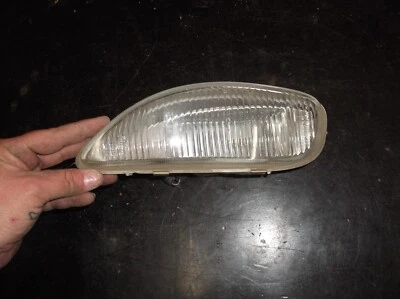 Daewoo Leganza Left Fog Light - image 1 of 2