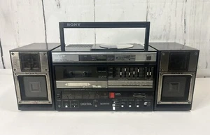 RARE VINTAGE SONY CFD-5 BOOMBOX RADIO CD CASSETTE PLAYER ~VIDEO~ - Picture 1 of 8