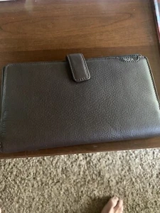 Tumi Travel Passport Wallet Zip Pouch & Credit Card Slots Dk Brown Leather, NEW - Picture 1 of 11