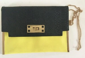 NEW LOOK  Faux Leather Clutch Bag With Chain Strap - Picture 1 of 4
