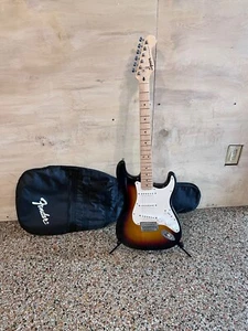 Fender Squier Stratocaster Electric Guitar Tobacco Burst with Gig Bag - Picture 1 of 15