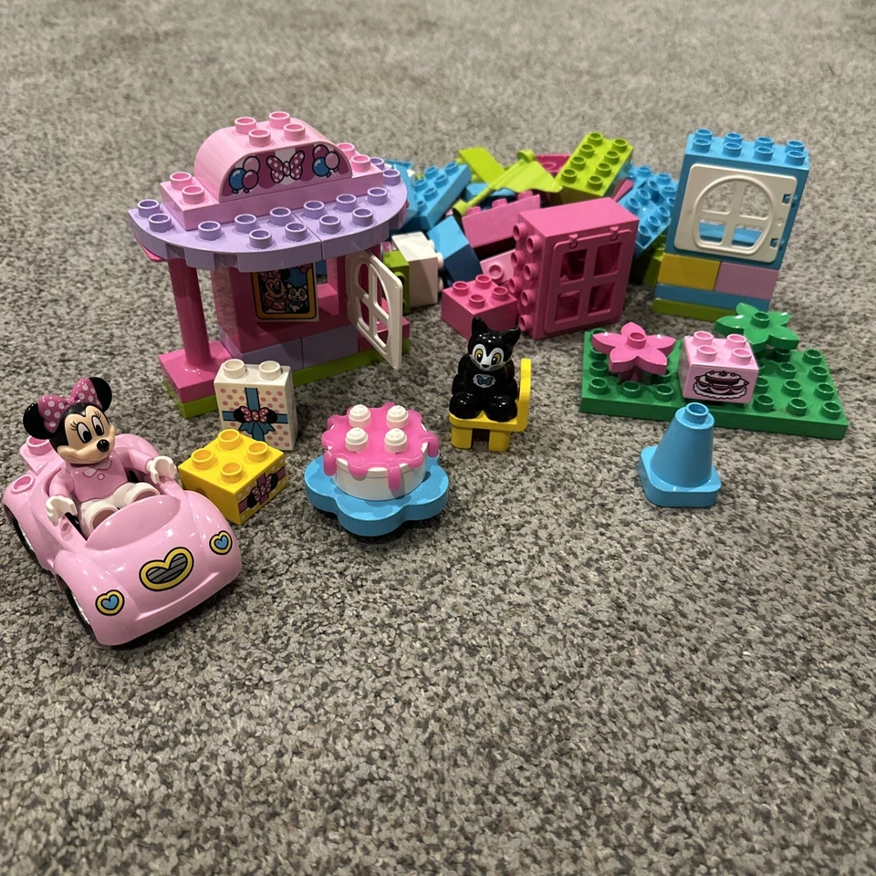 Lego Duplo Minnie’s Birthday With Extra Bricks - Image 1 of 4