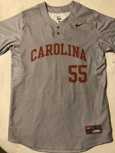 Neu mit Etikett Nike Herren Large Carolina #55 Authentic Baseball Trikot - Bild 1 von 3