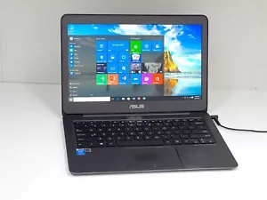 ASUS UX305FA, Intel M-5Y10 0.8GHz, 8GB RAM, 128GB SSD, Full HD screen 1080p - Picture 1 of 12