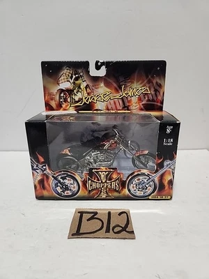 Jesse James West Coast Choppers Tylow's JJ04-18-27 2004 1:18 Die Cast Motorcycle - Image 1 of 4