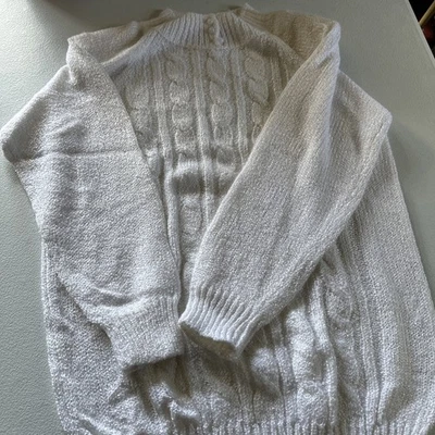 Vgt Workable Separates Women's size S Small winter white sweater snow bunny  - Image 1 of 4