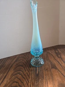 Vintage Fenton Glass Blue Opalescent Hobnail Swung Bud Vase 10.5 - Picture 1 of 9