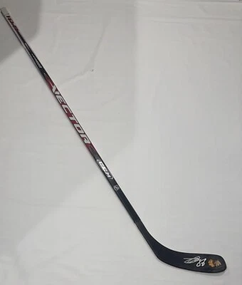 TEUVO TERAVAINEN SIGNED FULL-SIZE HOCKEY STICK CHICAGO BLACKHAWKS JSA COA — 第 1/2 张图片