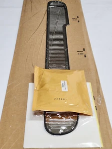 NEW Lund Screen Front '97-'98 F1-250 Light Duty Bumper Panel/Grille Insert 87087 - Picture 1 of 5