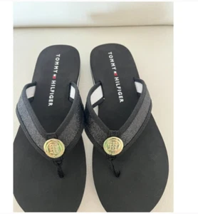 NEW TOMMY HILFIGER BLACK GLITTER CLOVE FLIP FLOPS SANDALS BLACK 8 - Picture 1 of 5