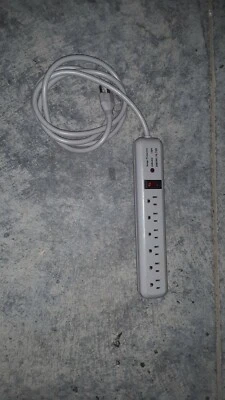Compucessory 6-Outlet Strip Office Surge Protector - 1080 J - 125 V CCS25102 - Image 1 of 4