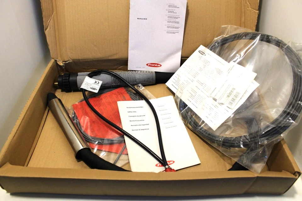Welding Gun Fronius Multilock M W/E/1.5m 4,035,454,001 MIG/MAG LG101 Soudage - Photo 1/4