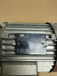 3 Phasen Drehstrommotor 0,37 KW Flanschmotor - Bild 1 von 4