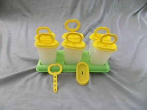 Juego de moldes más bandeja Tupperware para paleta de hielo #481 completo con extras - Imagen 1 de 3