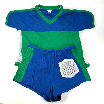 1970s Vintage Running Set Size Top Size L Shorts Size S - Image 1 of 4