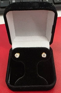 Aretes de diamantes de oro amarillo de 14 k ~ 0,40 ctw / 1,2 g - Imagen 1 de 4