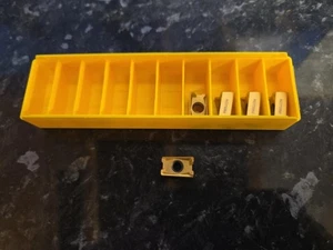 5xKennametal LNGU15T608SRGE KC725M LNGU542SRGE Insert de fraisage à insert - Photo 1/2
