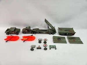 Vintage Militär Armee Männer Spielzeug Hummer LKW Anhänger Schilder Floß gebraucht - Bild 1 von 9