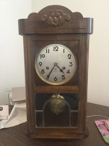 Antique Junghans Wall Clock Walnut With Pendulum & Key 1949 Cover