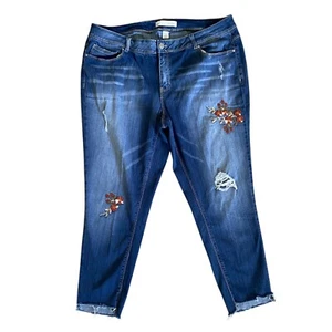 Cato EST. 1946 Denim Womens Blue Floral Contemporary Jeans Size 18 Distressed - Picture 1 of 12