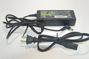 Original Netzteil Ladegerät Sony Vaio VGP-AC19V19 - Bild 1 von 2