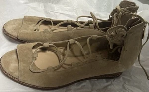 Vince Camuto Rochela Tumbleweed Suede Wedge Sandal Lace-up Tan Peep Toe Sz 8 - Picture 1 of 7