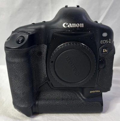 Canon EOS 1Ds Digital Camera Body FOR PARTS-Untested - Image 1 of 4
