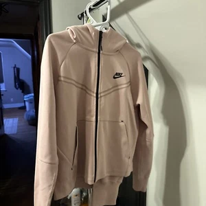 Women’s Nike Tech Fleece Jacket And Pant Set NWT - Picture 1 of 8