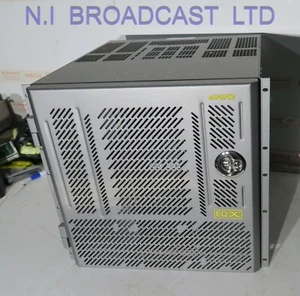 Telaio a matrice router Evertz EQX10 180x180 Ottime condizioni, - Foto 1 di 12