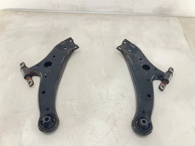 10-22 Lexus RX 450h Front Suspension Left Right Lower Control Arm Pair - Image 1 of 4