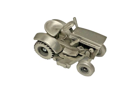 Tractor cortacésped de jardín Spec Cast, John Deere 1:43 guardabarros redondo de peltre 110 Foto 1 de 4