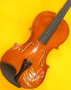 VIOLÍN 4:4 AUTOGRAFIADO POR HILLARY HAHN con estuche - Música clásica - J.S.A. Certificado - Imagen 1 de 7